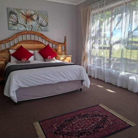 Eagles Nest Villa Sedgefield Bagian luar foto