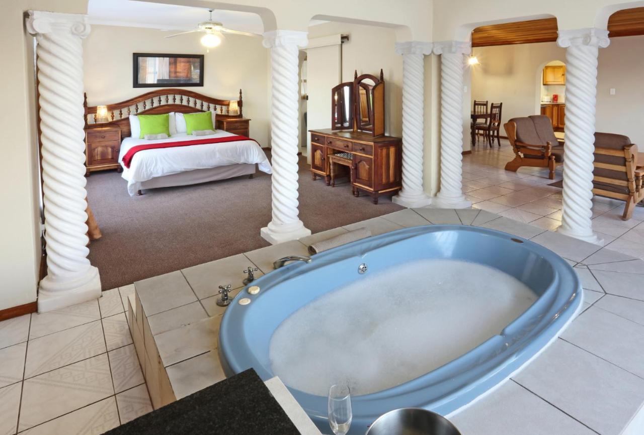 Eagles Nest Villa Sedgefield Bagian luar foto